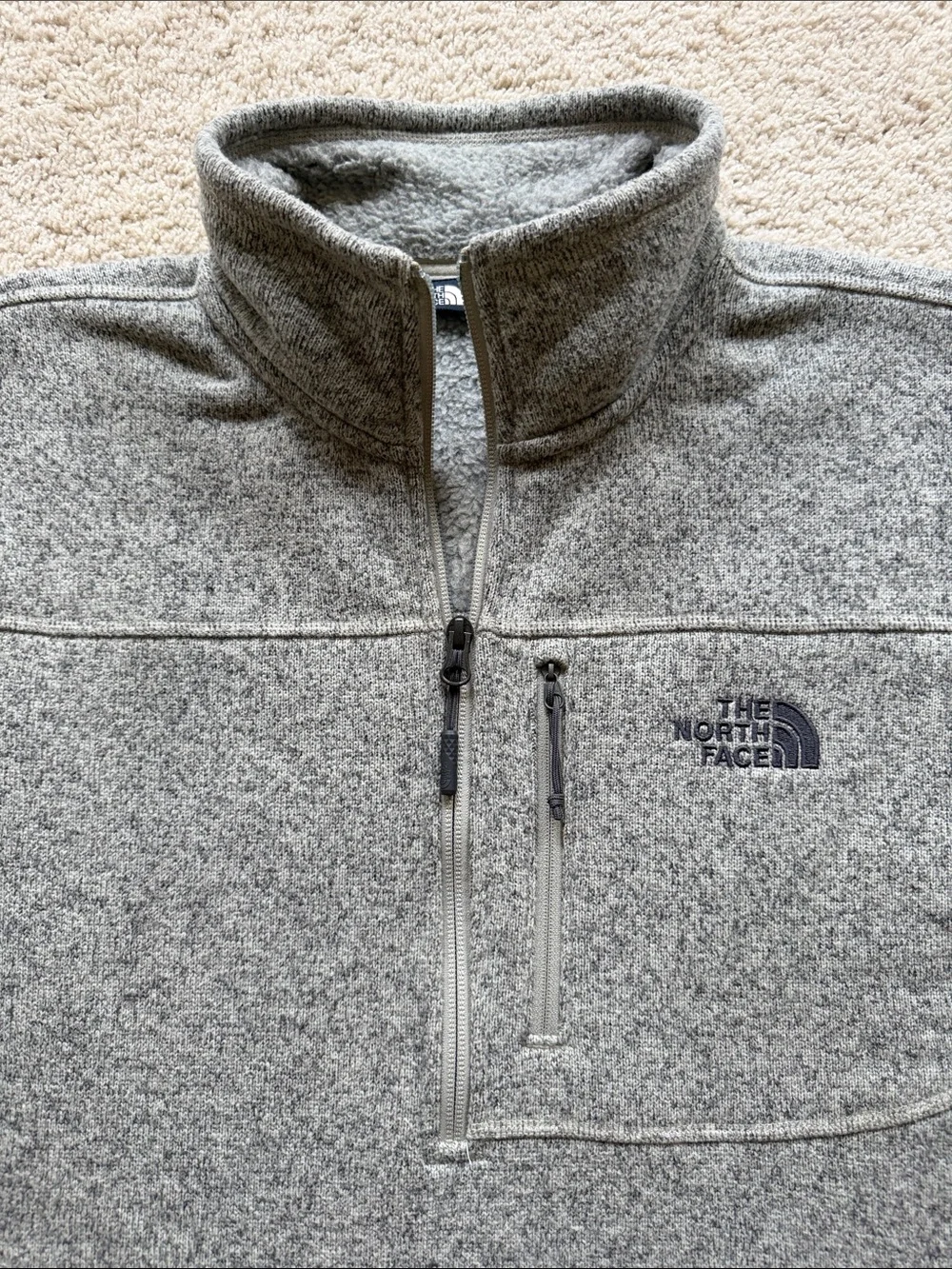 The North Face Men’s Gray Quarter-Zip Fleece Pullover